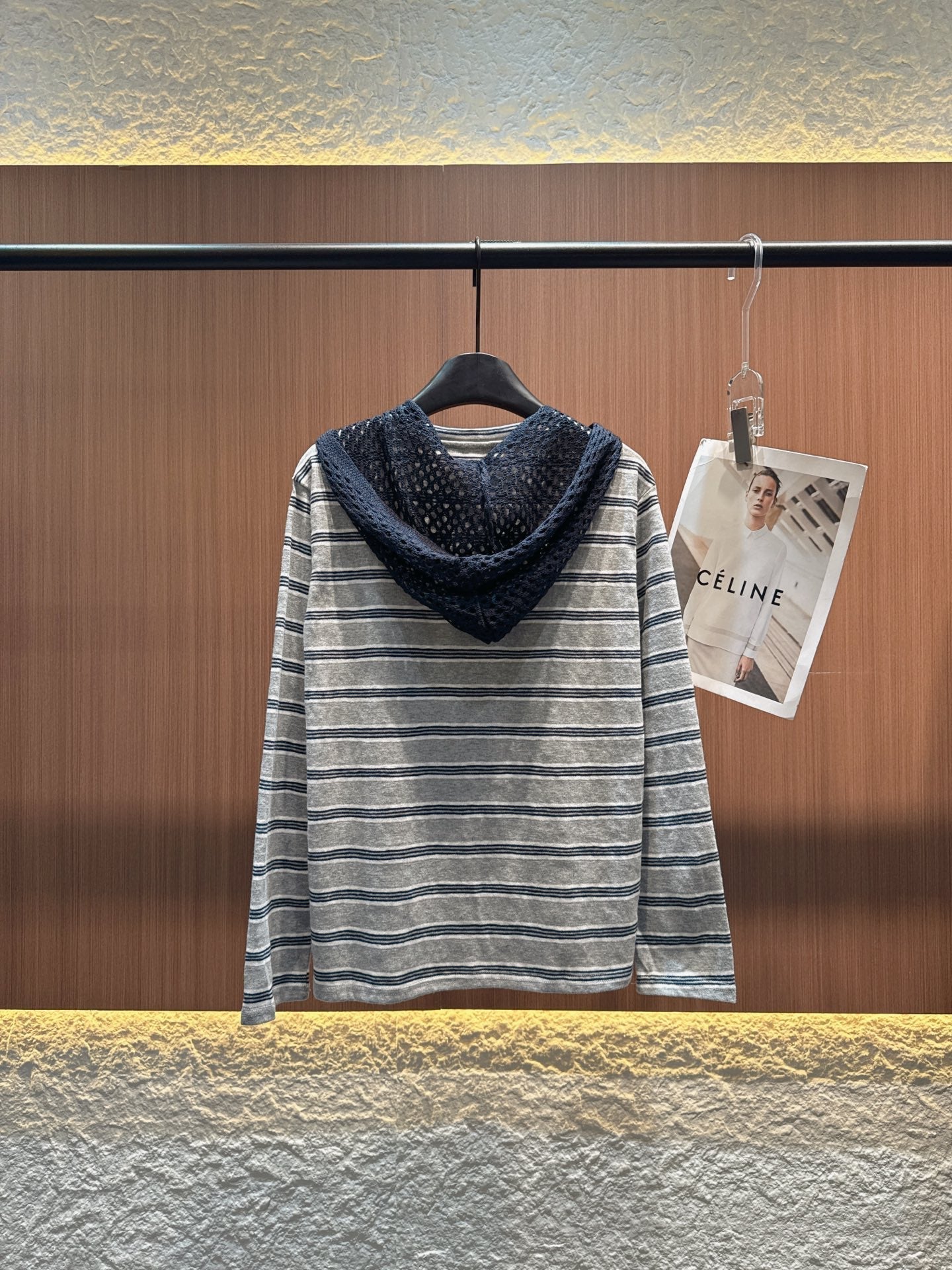 ALO T-SHIRT WITH SCARF STYLE 153
