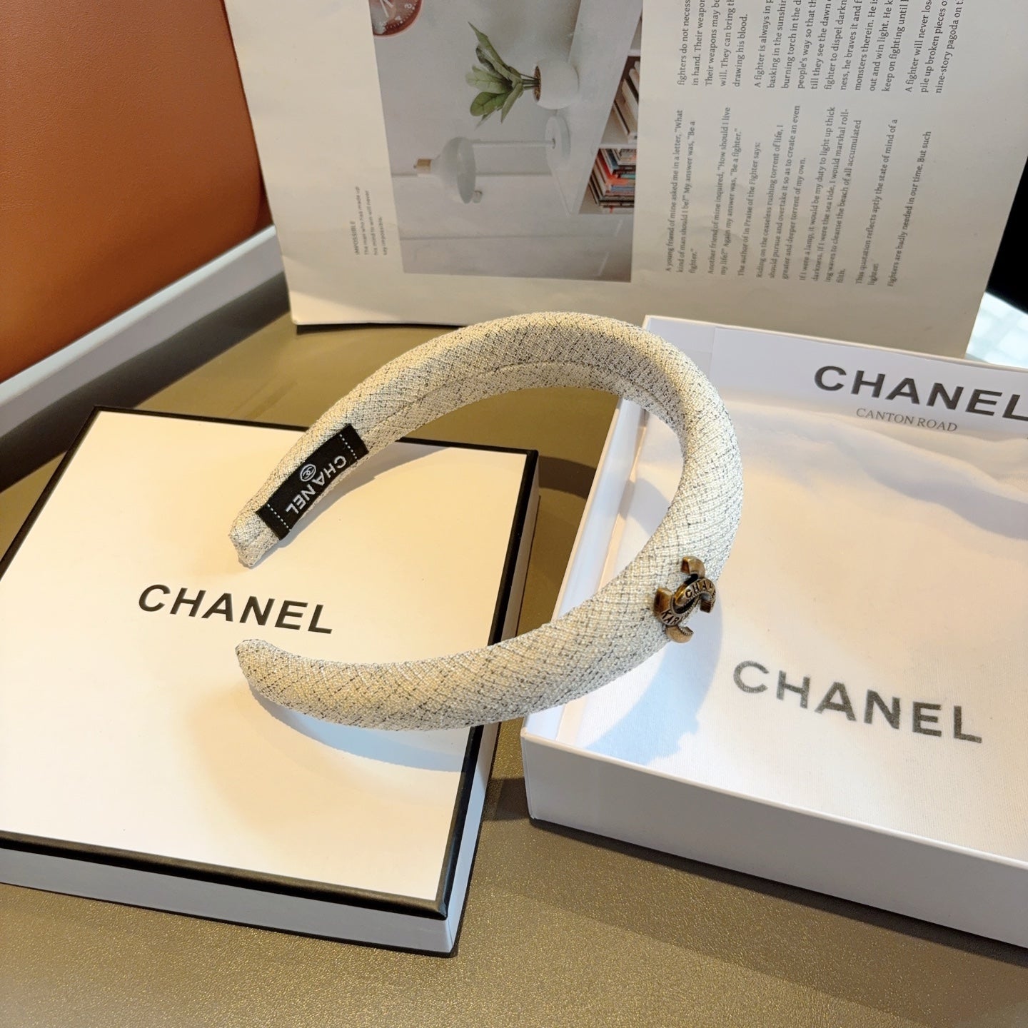 CHANEL 26S HEADBANDS IN IVORY TEXTURED FABRIC 505345