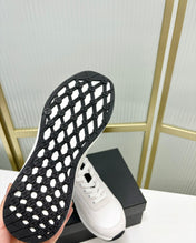 SNEAKER IN WHITE MIX GREY SUEDE