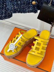 ISABELLA SANDAL LEMON CALFSKIN