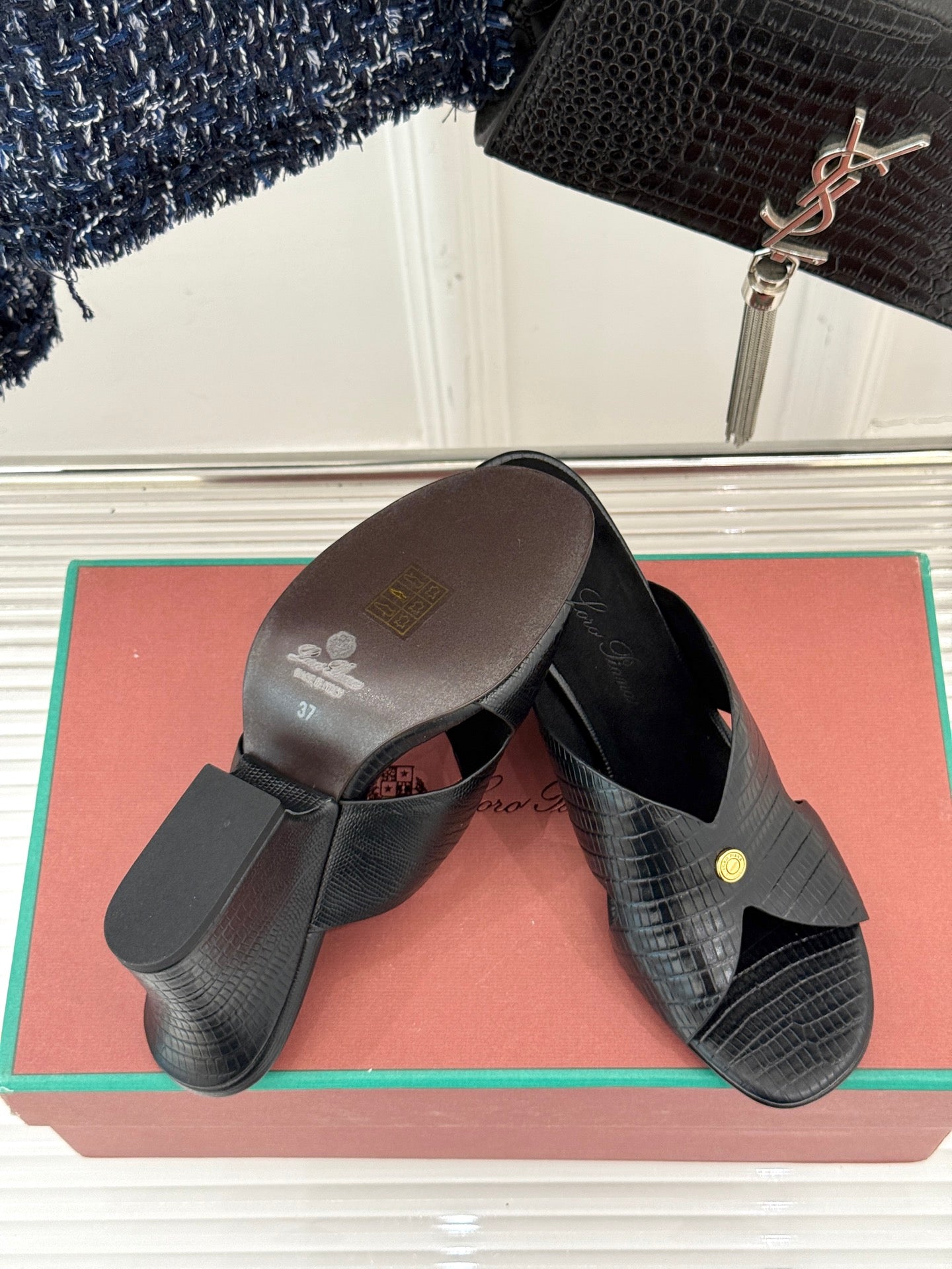 LP HIGH HEEL 25S IN BLACK LAMBSKIN SNAKE EMBOSSING