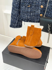 ALAIA 26S SNOW BOOTS IN DARK ORANGE SUEDE AND WOOL