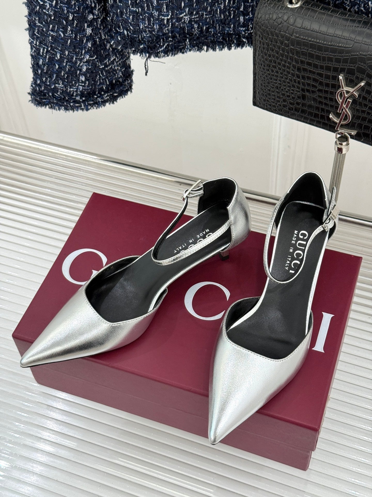 GUCCI 26S HIGH HEELS 55 MM IN SILVER LAMBSKIN