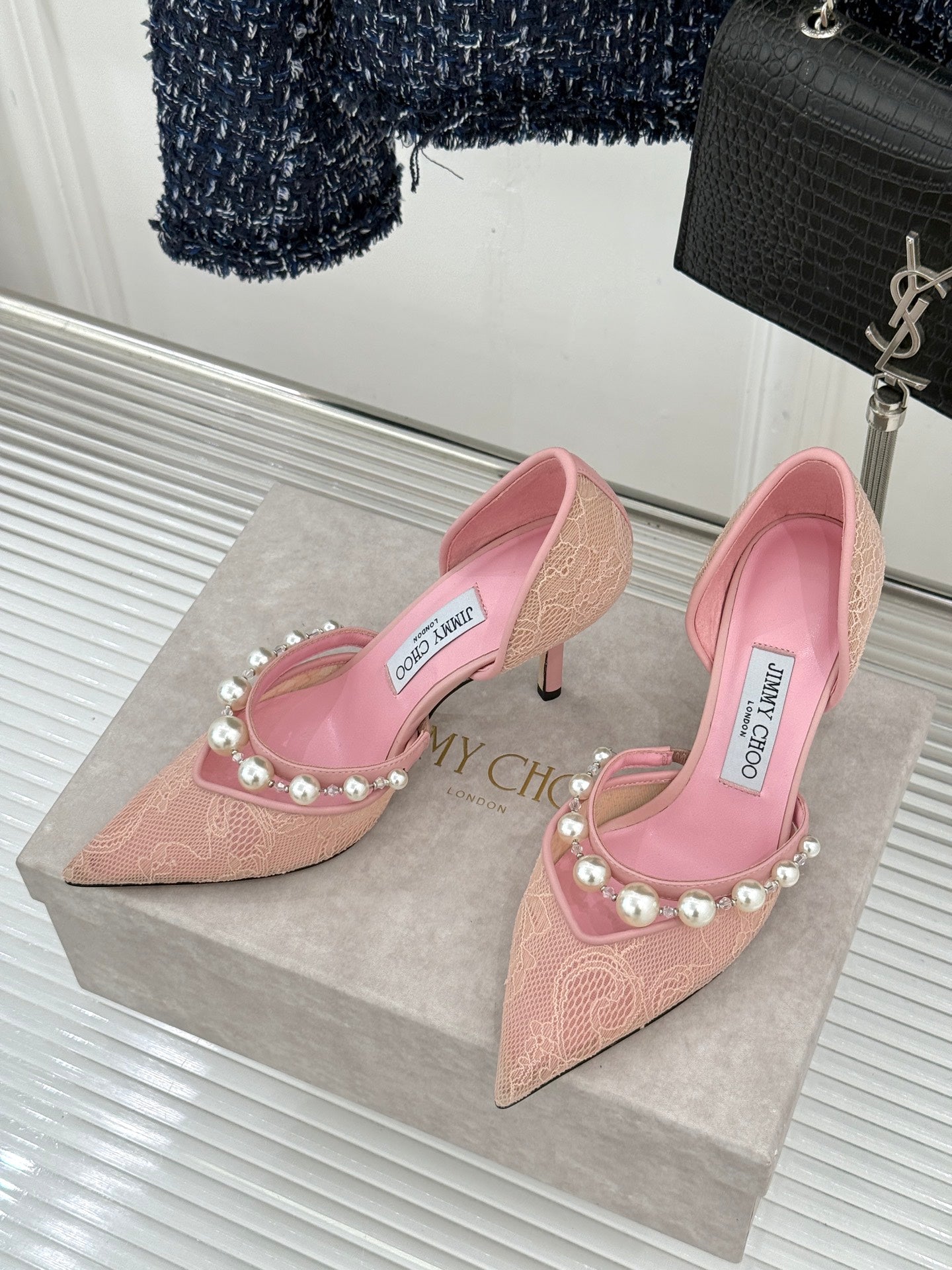 JIMMY CHOO 26S HIGH HEELS 65 MM IN LIGHT PINK LACE PEARL-EMBELLISHED
