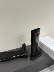 D-TOWN BOOTS IN BLACK PATENT CALFSKIN