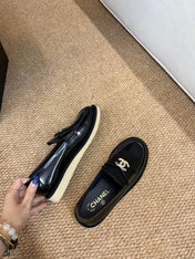 CHANEL 26S LOAFER IN BLACK PATENT CALFSKIN CC LOGO
