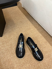 CHANEL 26S LOAFER IN BLACK PATENT CALFSKIN CC LOGO
