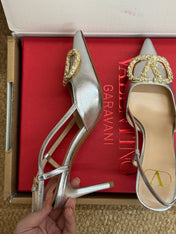VALENTINO 26S HIGH HEEL SLINGBACKS IN METALLIC SILVER CALFSKIN WITH CRYSTAL