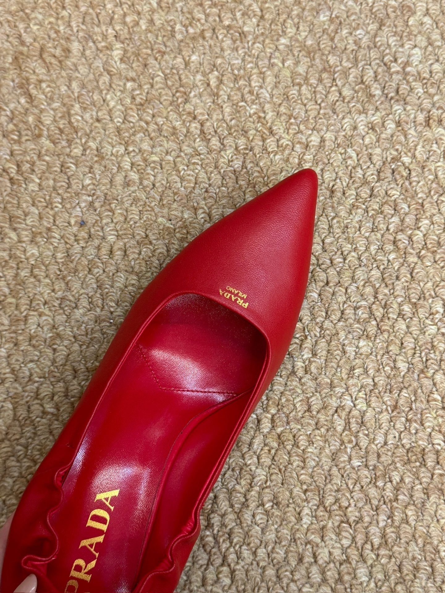 PRADA 26S POINTED TOE PUMPS 50MM IN RED CALFSKIN