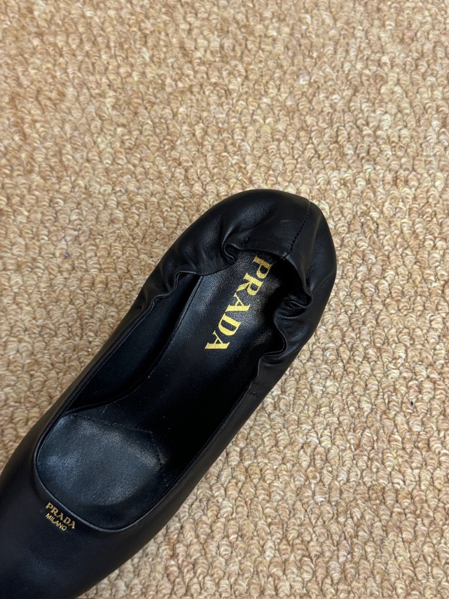 PRADA 26S POINTED TOE PUMPS 50MM IN BLACK CALFSKIN