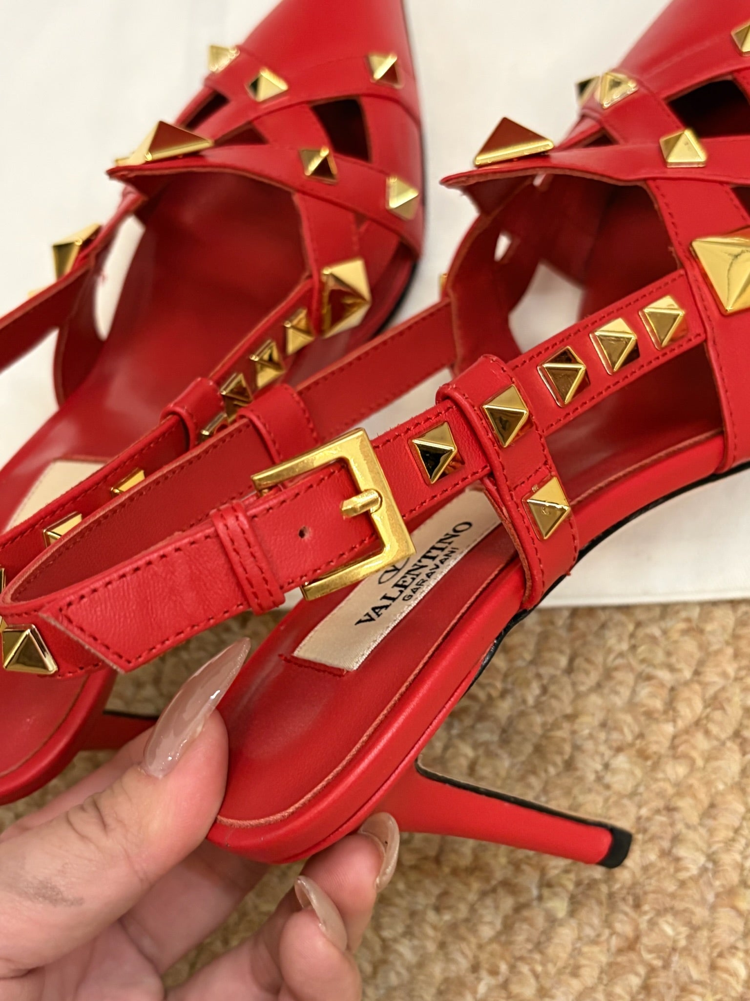 VALENTINO 26S ROCKSTUD SLINGBACK HEELS IN RED CALFSKIN