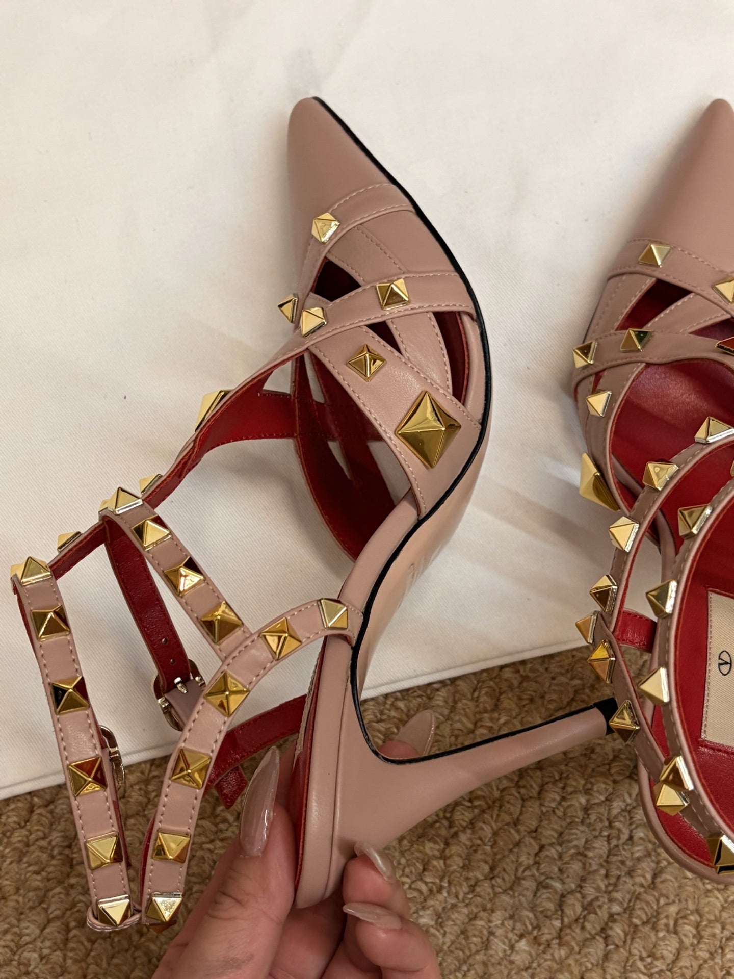 VALENTINO 26S OCKSTUD HEELS IN BLUSH NUDE CALFSKIN
