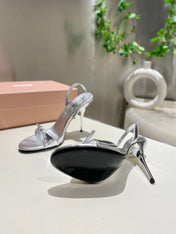 TWO STRAP HIGH HEELED SANDALS IN SILVER METALLIC GLOSSY SHEEPSKIN