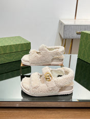 DAD SANDALS IN WHITE FLEECE WITH GOLD HARDWARE