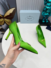 HIGH-HEEL PUMPS IN THYME GREEN SATIN