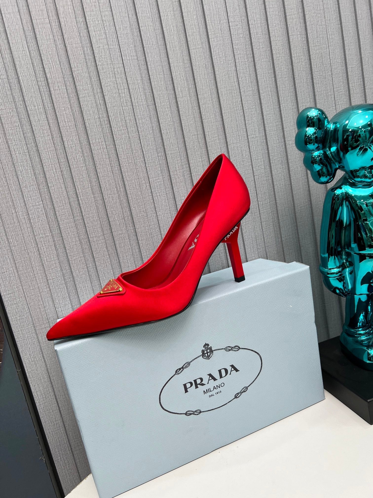 PRADA 26S POINTED TOE PUMPS STILETTO HEEL 80MM IN DARK RED SATIN