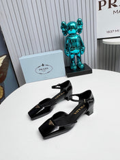 PRADA 26S ANKLE STRAP PUMPS 40MM IN BLACK PATENT CALFSKIN TRIANGLE LOGO