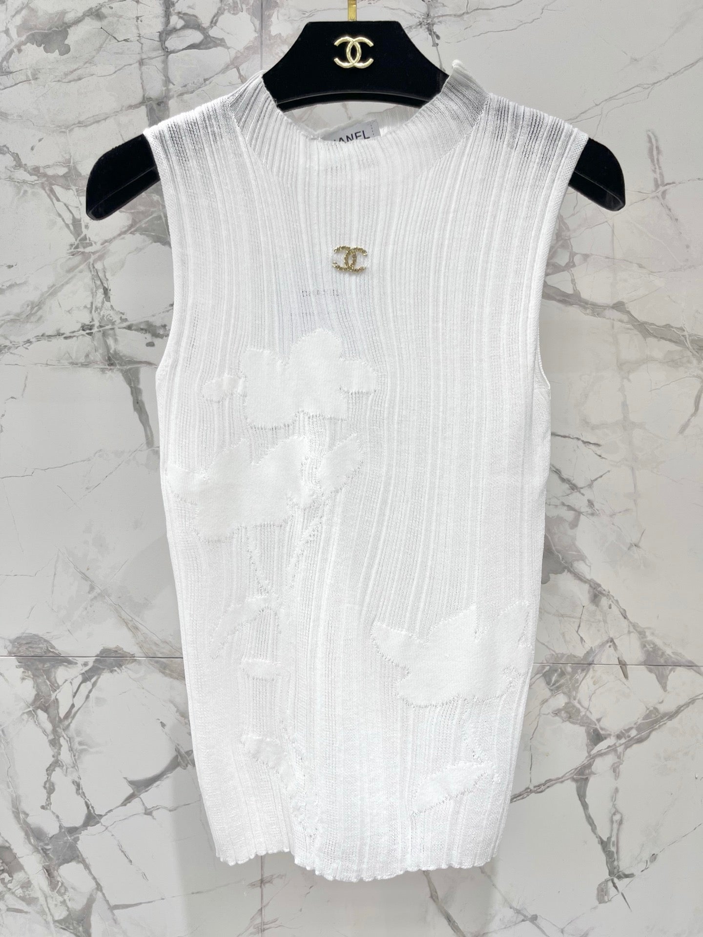 CHANEL 26S SLEEVELESS KNIT TOP 1318