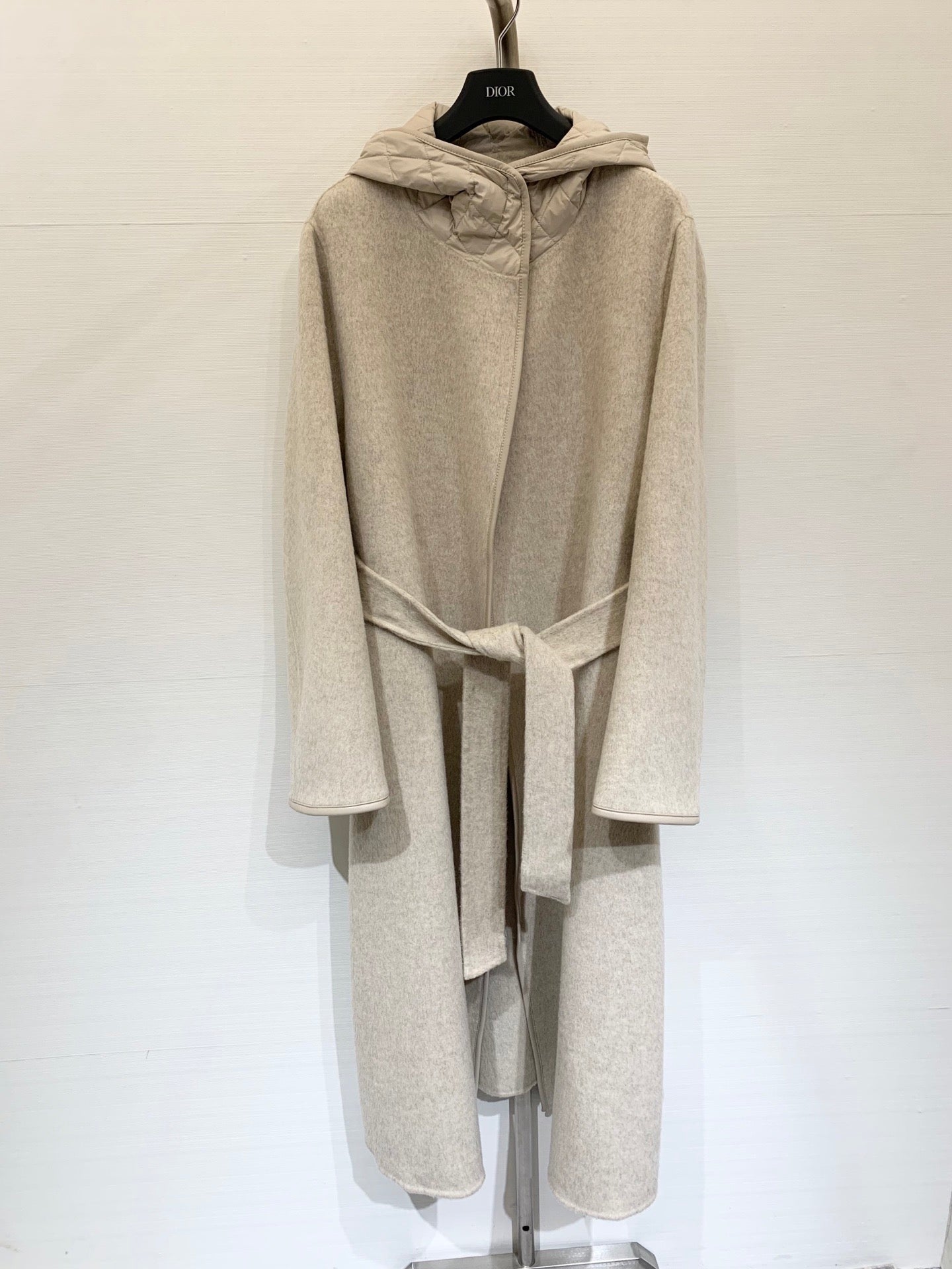 HERMES 25S KNIT HOODED COAT WITH SHEARLING TRIM 216