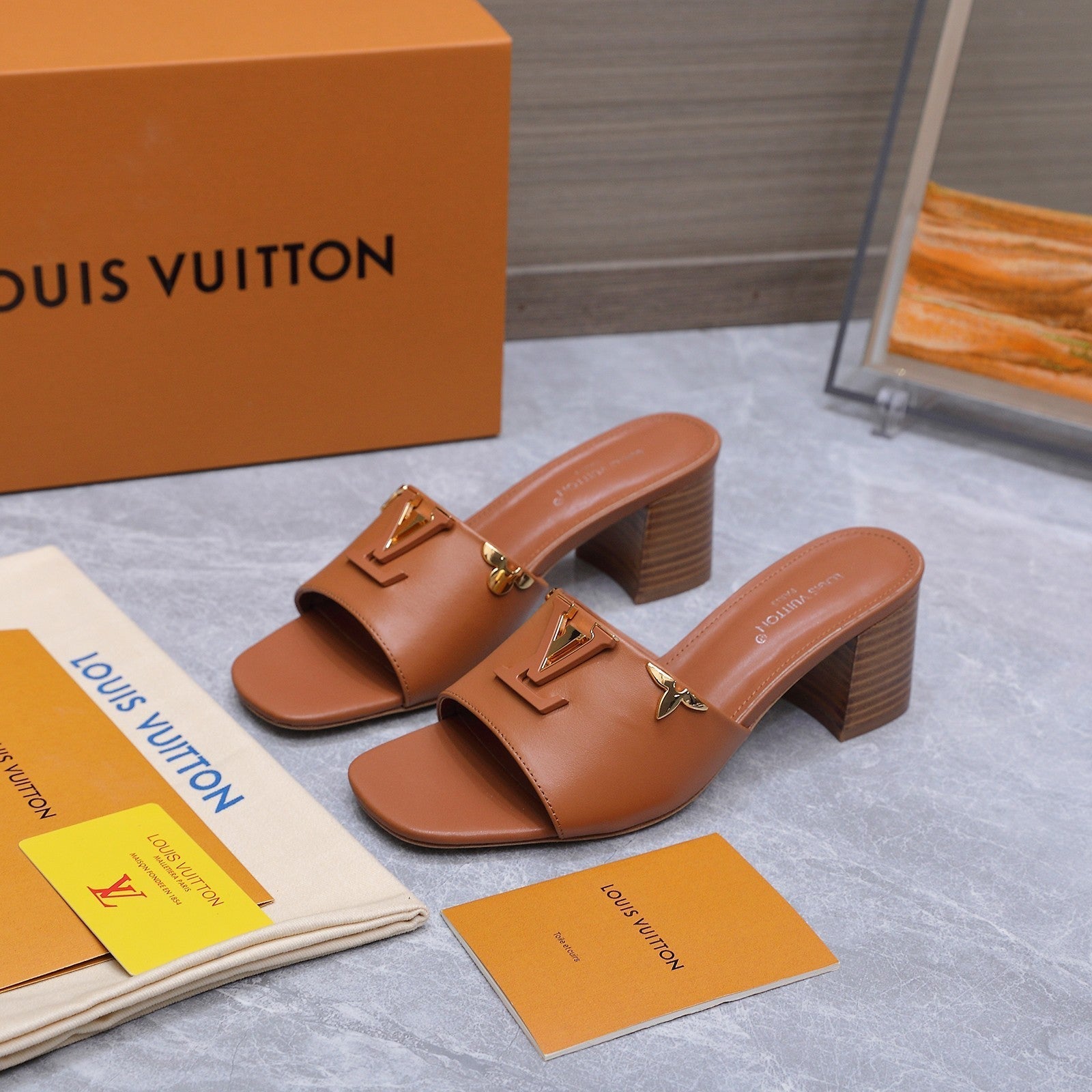 LV 26S BLOCK HEEL MULE SANDALS 55MM IN ORANGE BROWN CALFSKIN GOLD HARDWARE