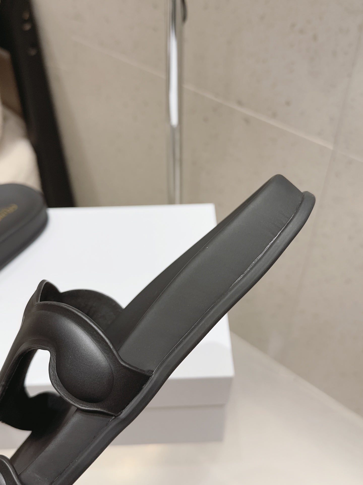 CELINE 26S TRIOMPHE SLIDES IN BLACK CALFSKIN