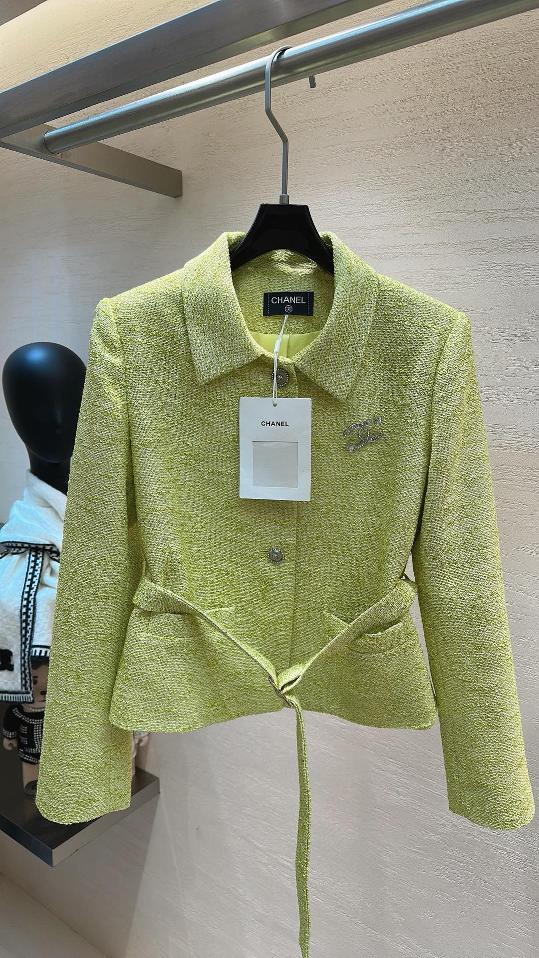 CHANEL 26S TWEED JACKET 875