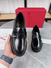 VALENTINO 26S PLATFORM LOAFERS IN BLACK CALFSKIN