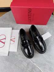 VALENTINO 26S PLATFORM LOAFERS IN BLACK CALFSKIN
