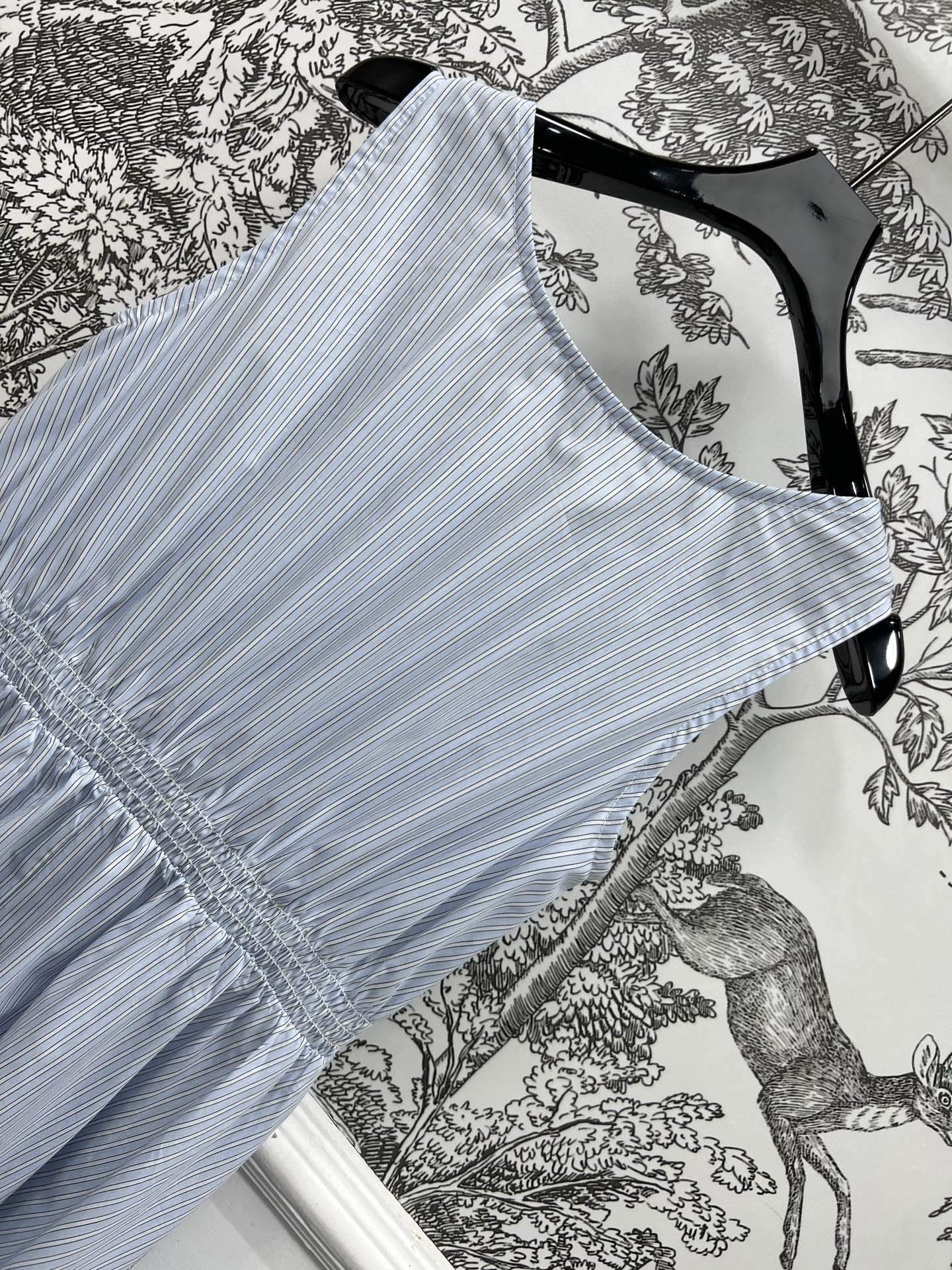 MIUMIU SLEEVELESS DRESS 268439