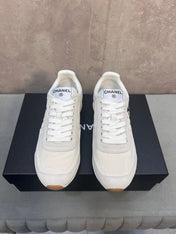 CHANEL 26S RUNNING SNEAKERS IN WHITE AND LIGHT GREY MATERIAL CC LOGO