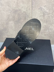 CHANEL 26S MULE LOAFERS IN BLACK QUILTED CALFSKIN WITH CC LOGO