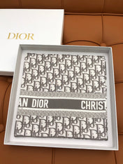 DIOR SCARF 90 IN SILK 704590
