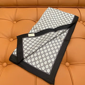 GUCCI 25S SCARF 90 IN SILK 709697