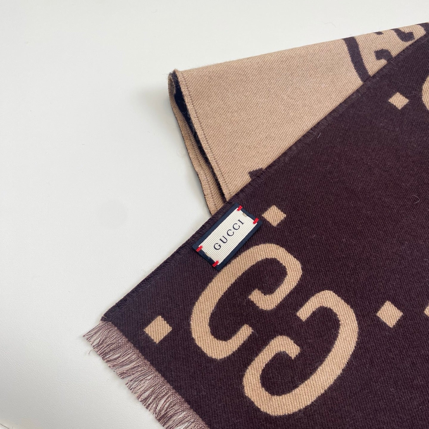 GUCCI 25S SCARF 190 IN WOOL SILK 742030