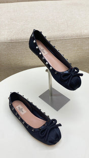 ROCKSTUD PATENT LEATHER BALLERINA IN BLACK SILK