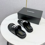 CHANEL 26S CC THONG SLIDES IN BLACK LAMBSKIN