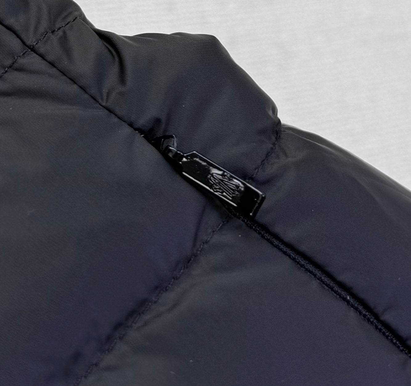 MONCLER 25S JACKET IN BLACK 046