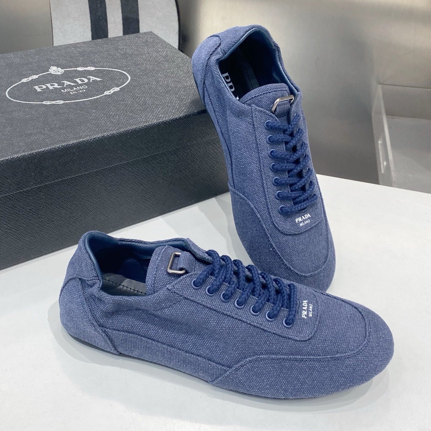 PRADA 26S SNEAKERS IN DARK BLUE FABRIC
