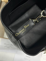 DIOR 26S TOUJOURS BAG 23 IN BLACK GRAINED CALFSKIN