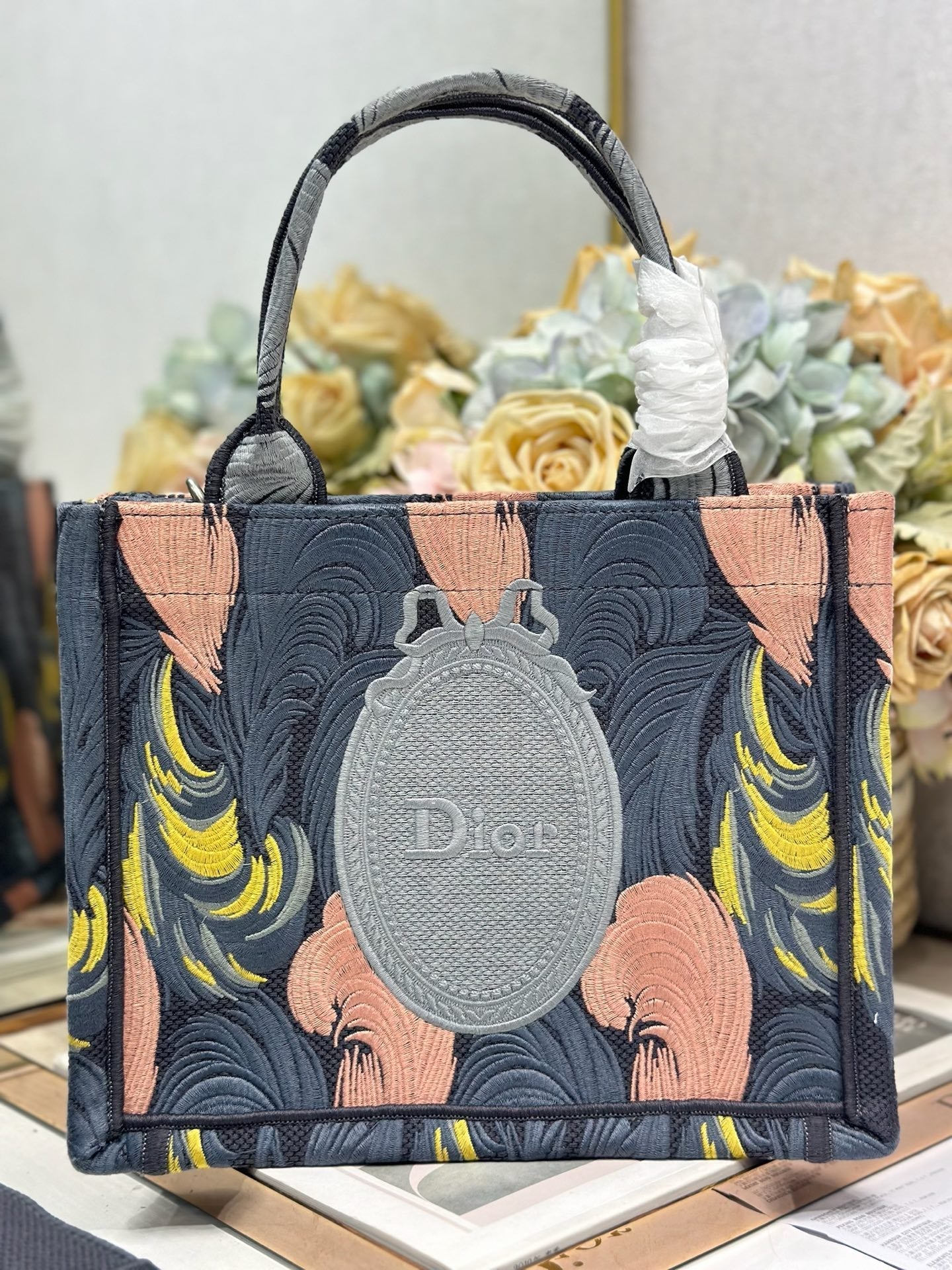 DIOR 26S MINI BOOK TOTE 26 IN MULTICOLOR WOVEN FABRIC