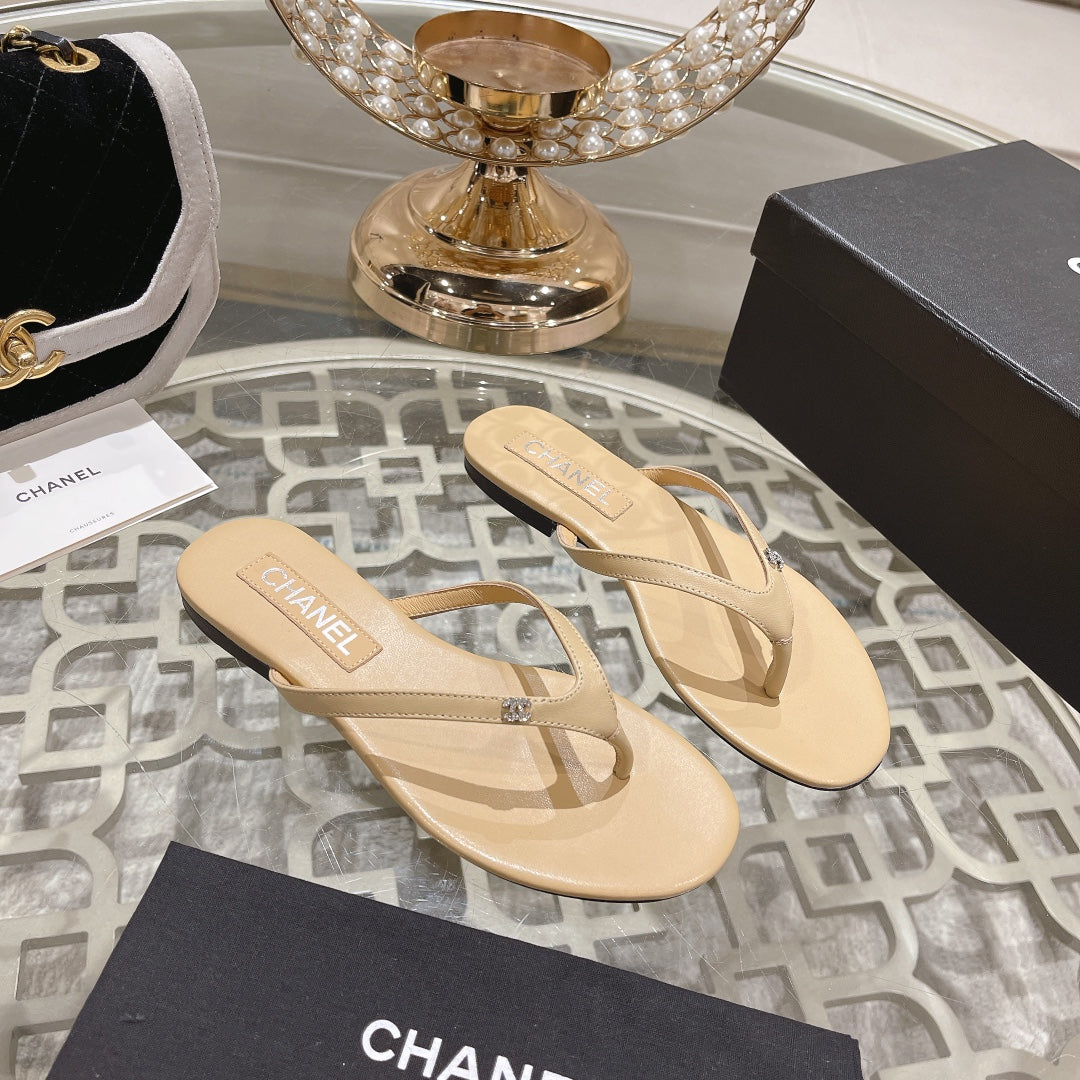 Double CC Flip  Flop Thongs Beige Cream Sheepskin