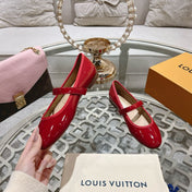 MARY JANE SHOES IN CHERRY RED PATENT CALFSKIN