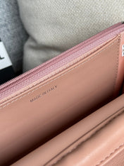 CC WOC ENTRUPY 19 BAG IN LIGHT PINK CALFSKIN