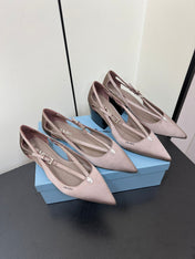 CUT-OUT PUMPS WITH BEAD BUCKLE IN HAZELNUT BEIGE SATIN