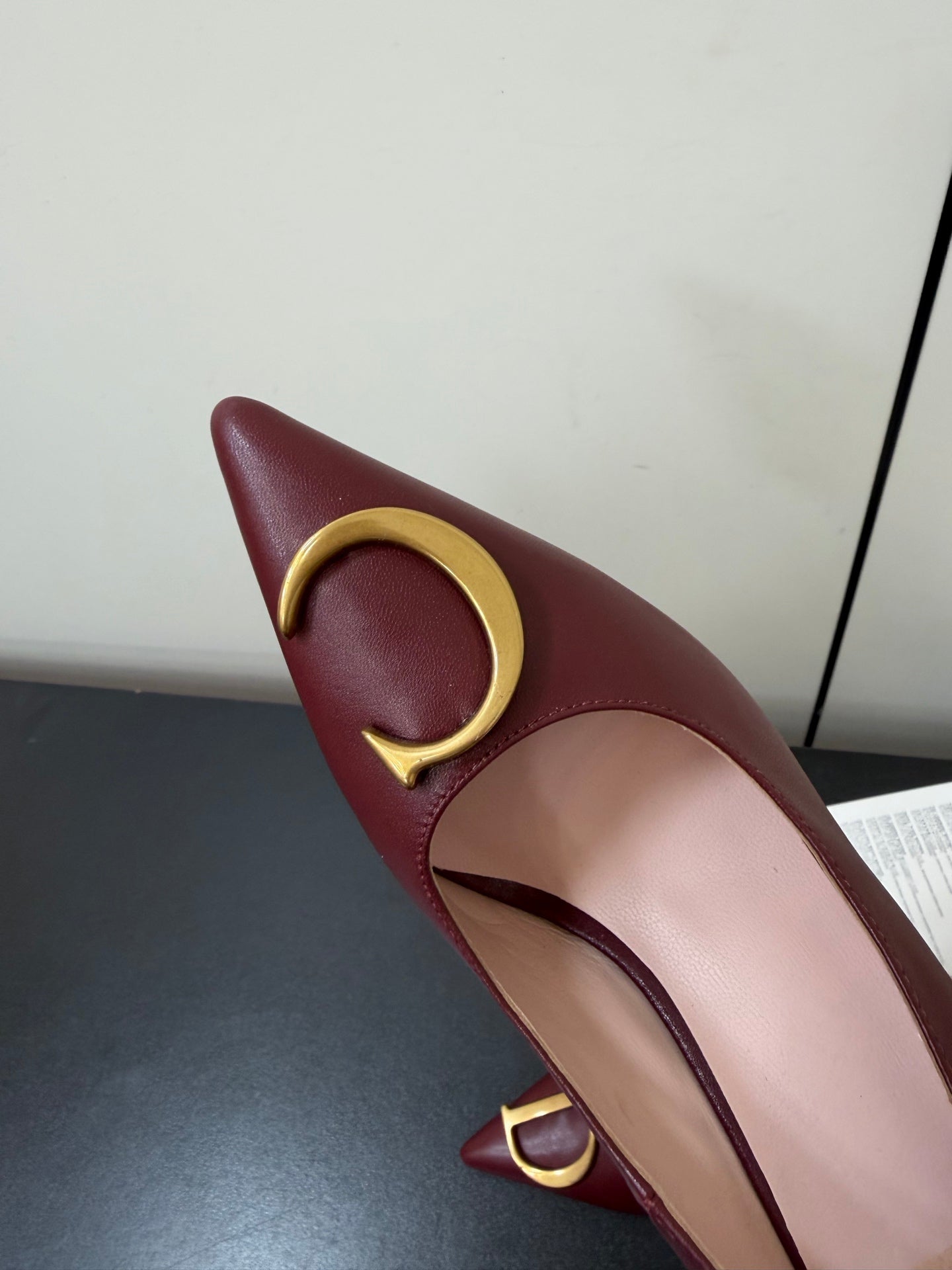 DIOR 26S POINTED-TOE HIGH HEELS 70MM IN DARK RED CALFSKIN GOLD HARDWARE
