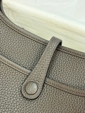 HM 26S EVELYNE BAG 23MM IN DARK BROWN GRAINED CALFSKIN