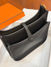 HM 26S EVELYNE BAG 23MM IN BLACK GRAINED CALFSKIN