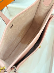HM 26S EVELYNE BAG 23MM IN PINK GRAINED CALFSKIN