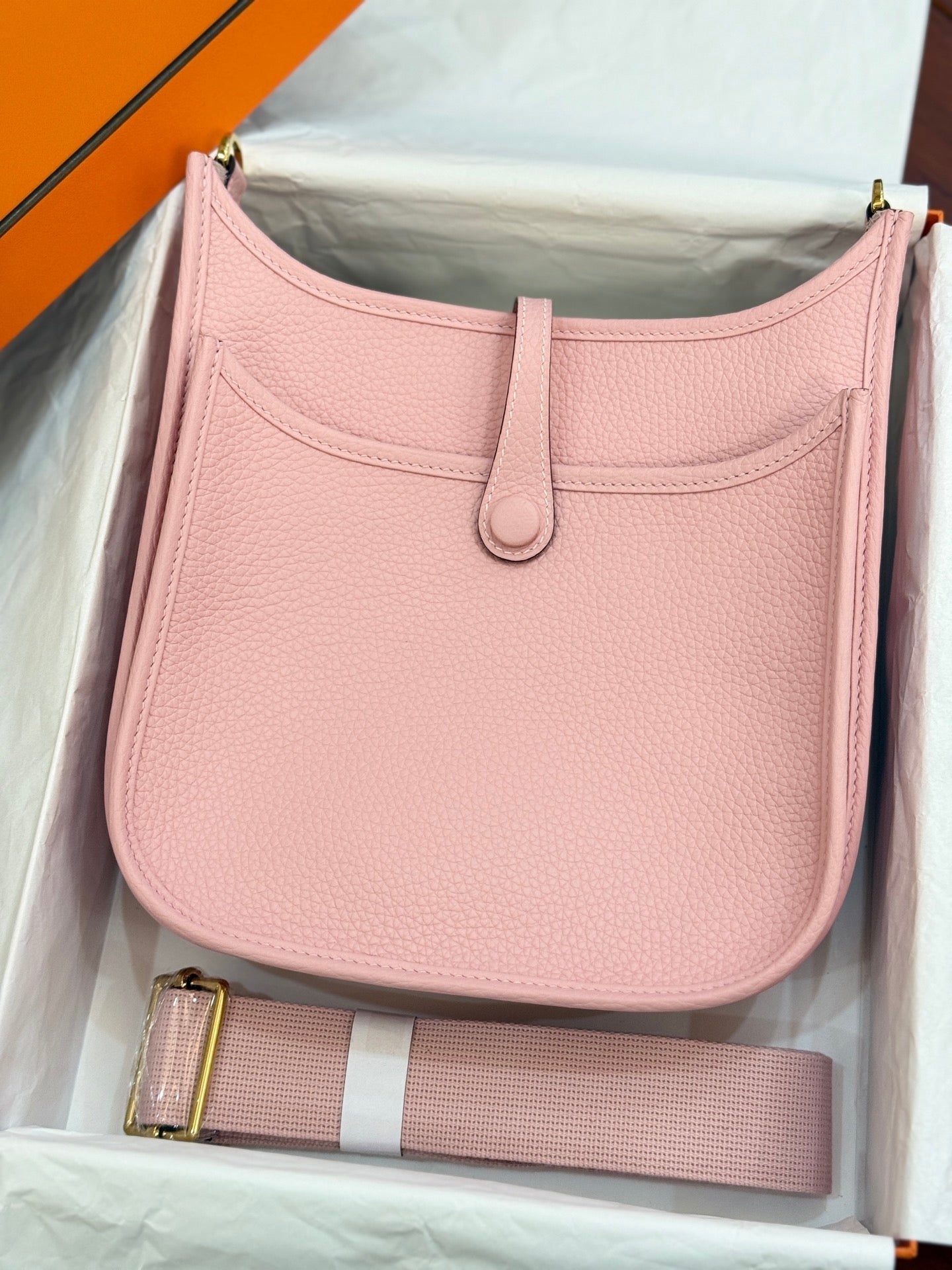 HM 26S EVELYNE BAG 23MM IN PINK GRAINED CALFSKIN