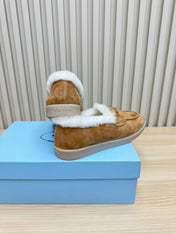 PRA SUEDE LOAFER IN TAN BROWN WITH SHEARLING LINING